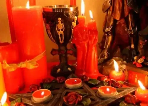 Brujos de Salamanca — Amarres de amor en Chile